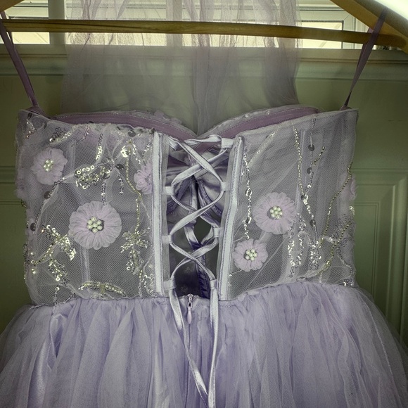 Lavender Halter Prom Dress - Picture 7 of 16